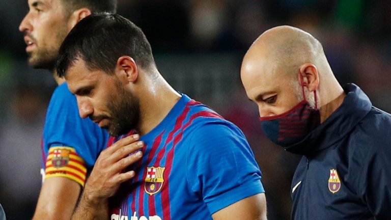 Los dos delanteros que podrían sustituir a Agüero en el Barça
