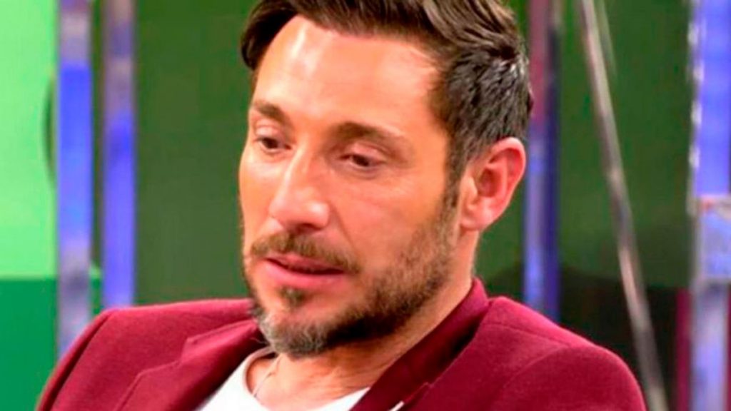 Esta respuesta de Carlota Corredera a Antonio David nadie la esperaba, él tampoco 34 Antonio David no ve la luz al final del túnel