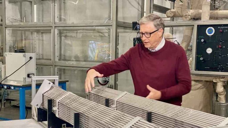 Así es el plan de Bill Gates para generar electricidad barata