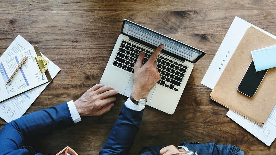 Así puedes enviar un correo certificado a través de Internet