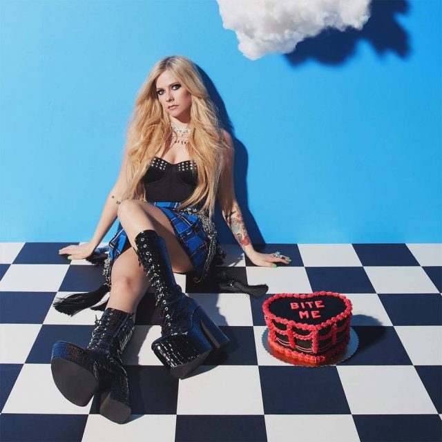 Avril Lavigne regresa con ‘Bite Me’ 2 Avril Lavigne Bite Me