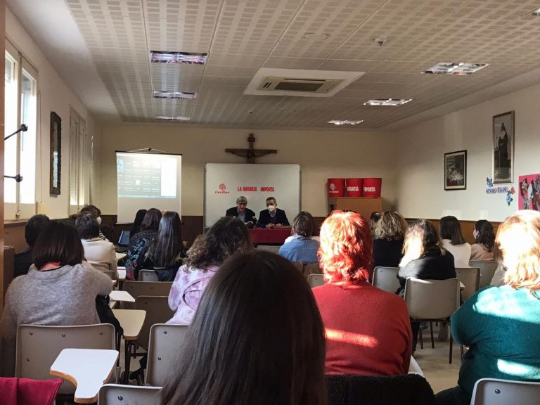 Cáritas reclama medidas 