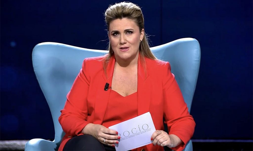 Esta respuesta de Carlota Corredera a Antonio David nadie la esperaba, él tampoco 35 Carlota Corredera más sólida que nunca