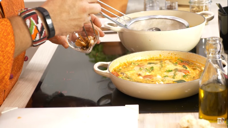 El arroz con verduras de Chicote que te hará olvidar para siempre la paella