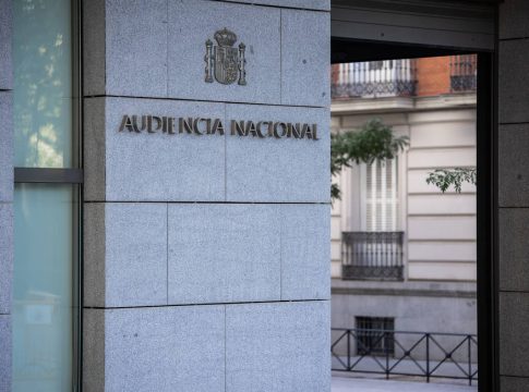 El juez responde a la Sala no tomará declaración a Bousselham hasta que se conozca el informe sobre la tarjeta SD