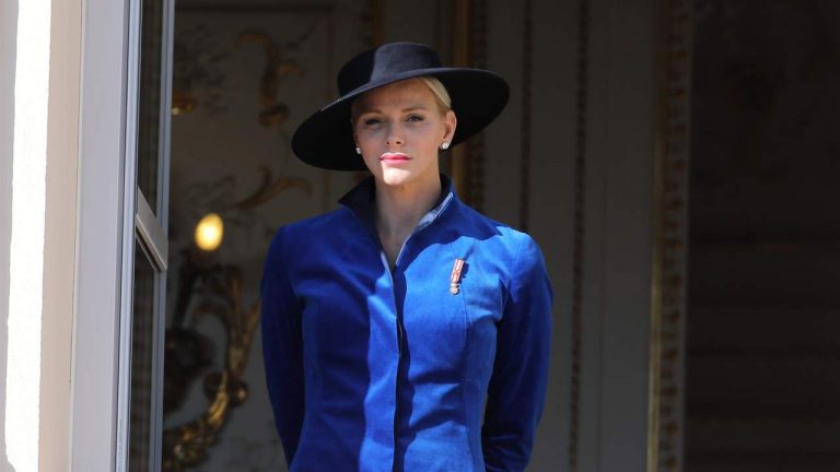 La Princesa Charlène de Mónaco se retira de la vida pública para recuperar su salud