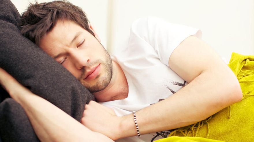 Las 3 consecuencias negativas de dormir la siesta