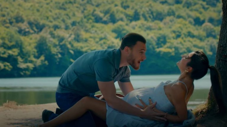 Love is in the air: el parto de Eda en mitad del campo que da fin a la serie