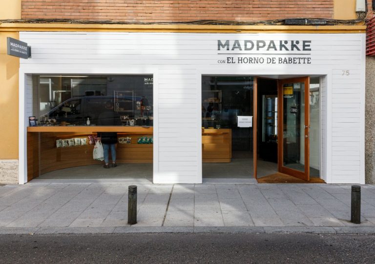 «Madpakke con El horno de Babette», un espacio dedicado al pan y la pizza