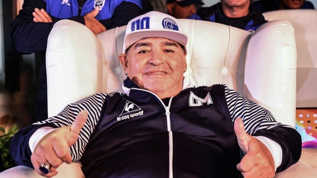 Maradona 5