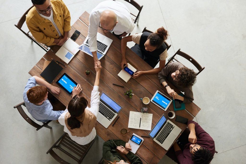 Muestra tus productos en LinkedIn