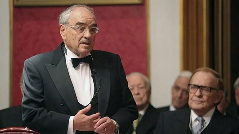 PNV, EH Bildu y Podemos aprueban en Vitoria una declaración de apoyo al procesamiento de Martín Villa