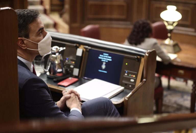 Sánchez coincide con los ministros de Exteriores de Marruecos y Argelia este viernes en París