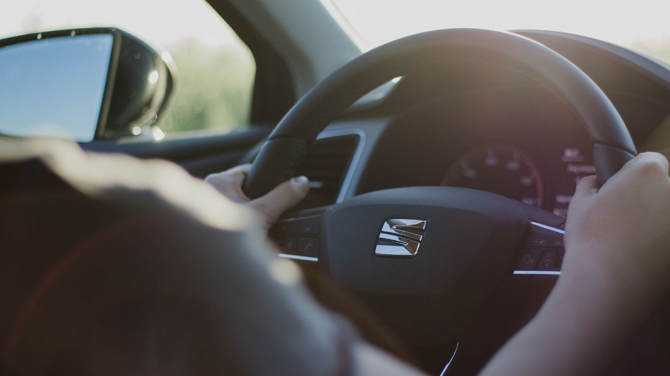 Según cómo coges el volante así es tu personalidad