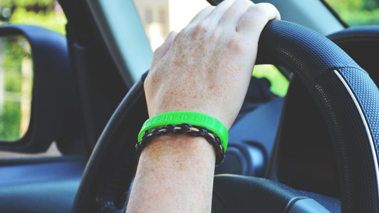 Según cómo coges el volante así es tu personalidad