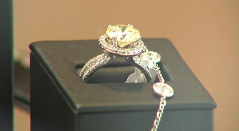 Solo un 37% de los hogares españoles conoce el valor de sus joyas
