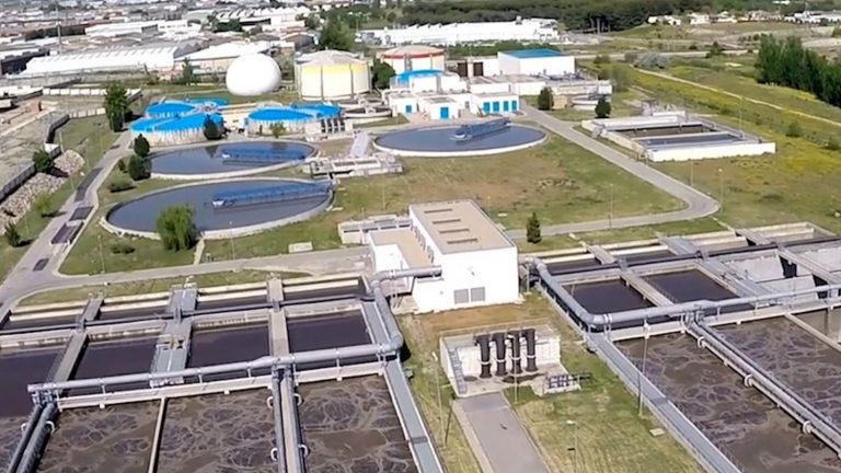 TECNOLOGÍA Y CONCIENCIACIÓN EN LA GESTIÓN DEL AGUA