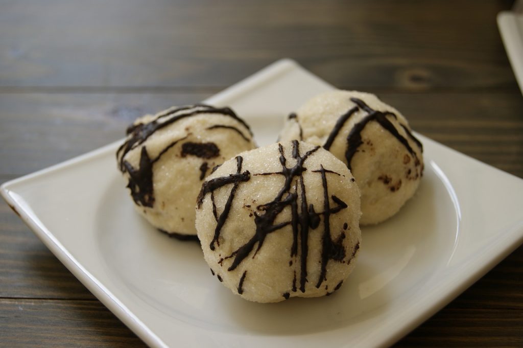 Trufas de chocolate blanco: el broche final para la cena de Nochebuena