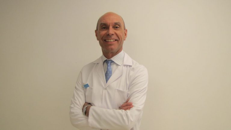 El Dr Juan Carlos Meneu, reconoce la importancia de un trato personalizado a los pacientes