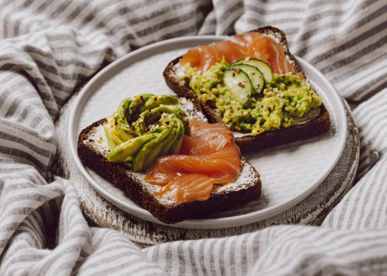 Diez entrantes con salmón para sorprender a todos en Navidad