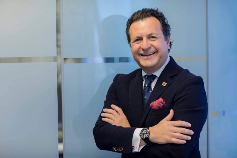 Hallon, cinco razones por las que sus clientes usan la app de seguimiento de medios en su dispositivo móvil