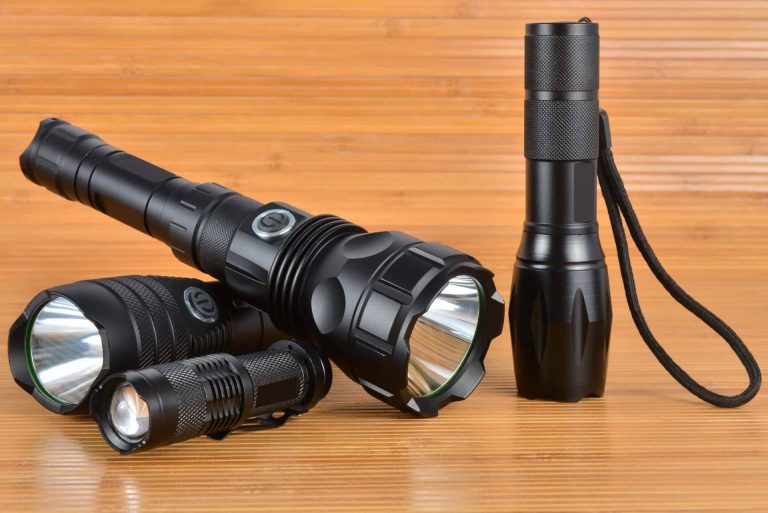 Las linternas de todo tipo con luz LED de suministros Tomás Beltrán