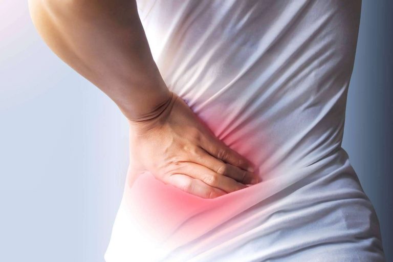 Uno de los tratamientos contra el dolor desarrollados por Atlas Vital, la alineación de la vértebra Atlas