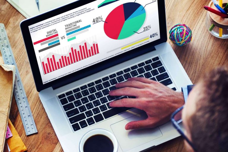 Alex1Kenobi ofrece servicios de auditoría para conocer el estado actual de un negocio y ayudarle a mejorar su presencia online