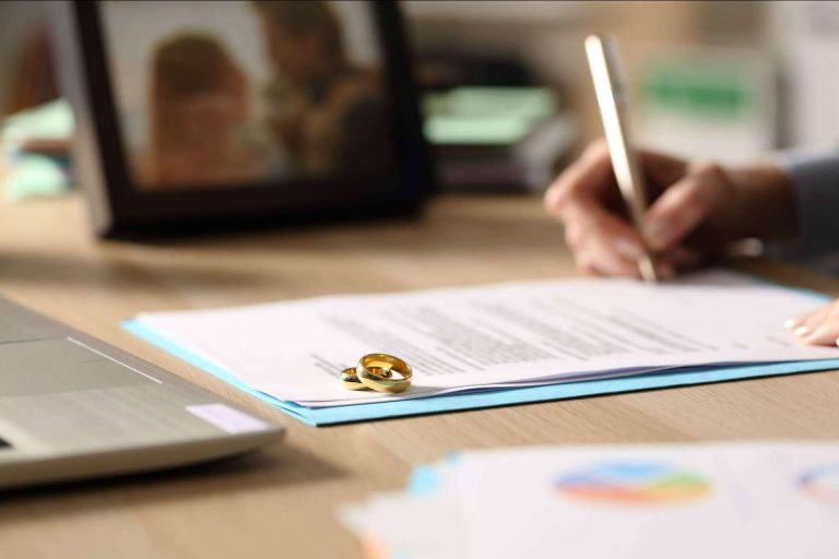 Separación de mutuo acuerdo en Barcelona a coste barato con abogados especializados, Abogados Cebrián