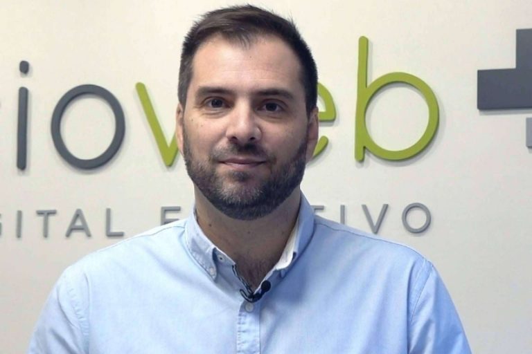 Impulsar el crecimiento de un negocio online mediante los infoproductos y la asesoría del experto en marketing digital Francisco Rubio