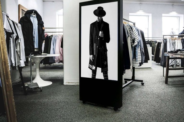 Universo Recubik, las funcionalidades de las pantallas de publicidad dinámica