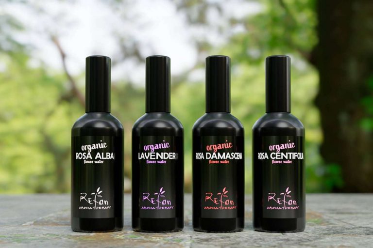 Lograr un buen cuidado facial es posible con los diferentes tipos de agua de rosa de Cosmetics Tenerife