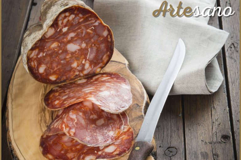 La cooperativa onubense Ovipor S.C.A. tiene 40 años de experiencia en la producción ganadera y comercialización de productos ibéricos