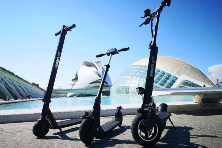 Abrir tienda propia con taller de patinetes eléctricos es posible gracias al modelo de franquicia rentable de SABWAY