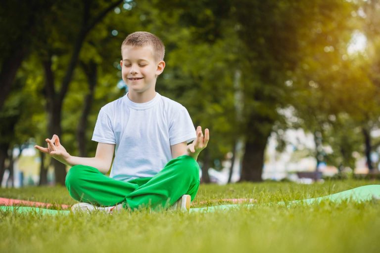 Encontrar información sobre yoga para niños en Yoga para Niños