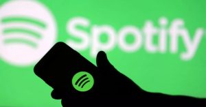 Spotify activa la reproducción automática por defecto cuando se usan dispositivos conectados