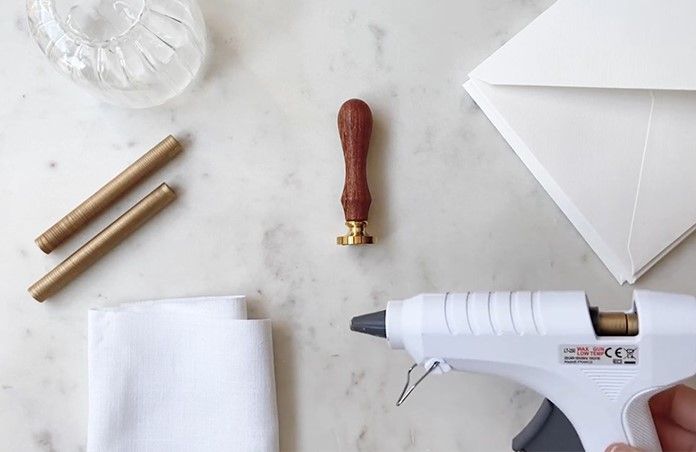 Cómo usar un sello de lacre paso a paso, por Marmarina