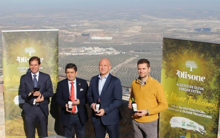 Lidl exportará a Europa su AOVE de Olivar Tradicional, de producción 100% andaluza