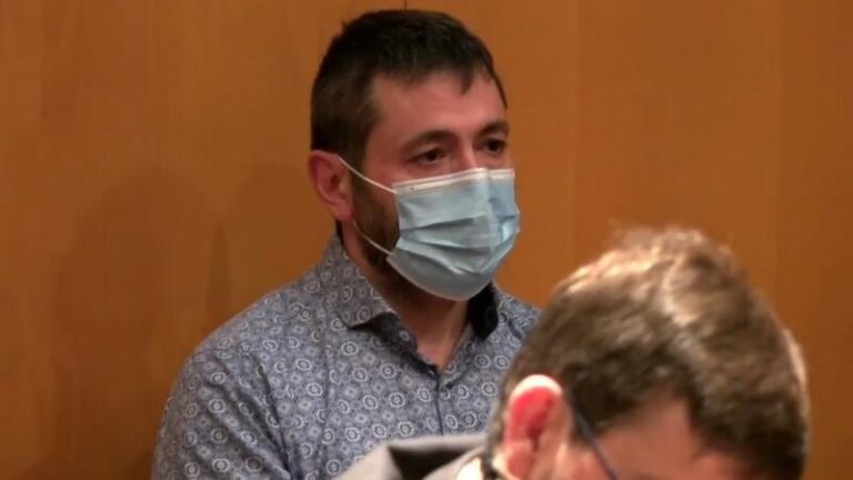 El jurado considera culpables a los 4 acusados de matar al concejal de IU de Llanes, Javier Ardines