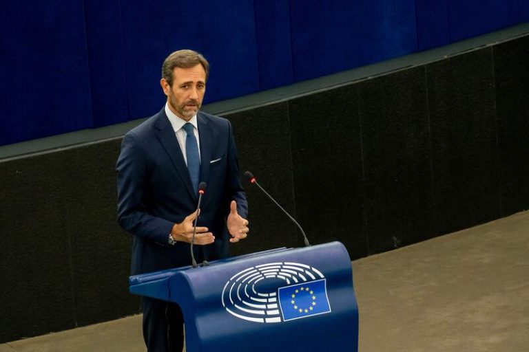 Bauzá visita La Palma y pide a Europa que no se olvide de la isla