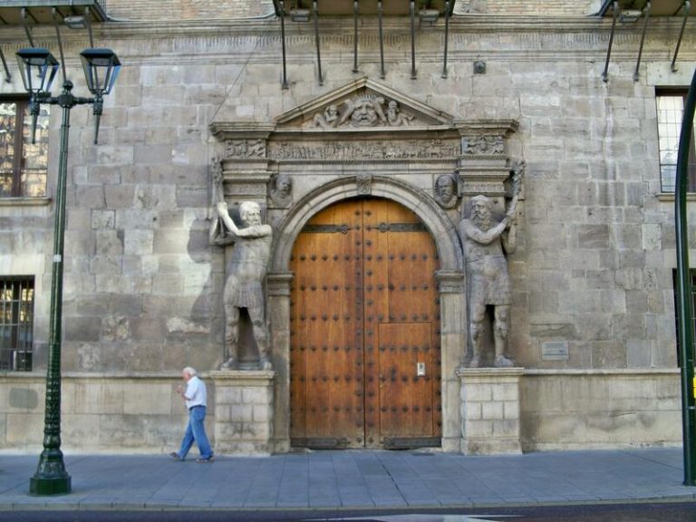 El TSJA permite la obligatoriedad del pasaporte COVID hasta el 8 de enero