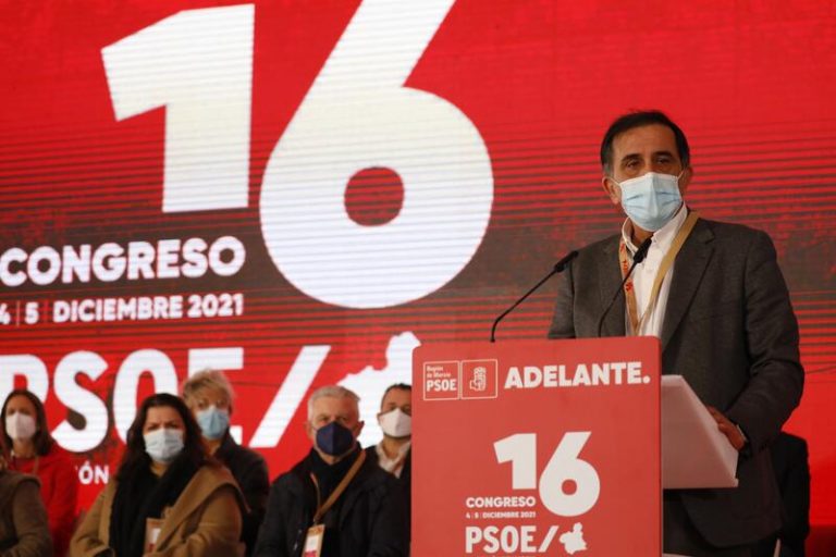 Alcalde de Murcia abre el Congreso del PSRM cargando contra el PP