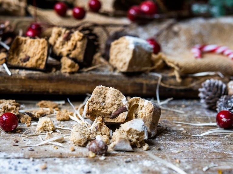 Polvorones artesanos: un dulce navideño con mucha historia