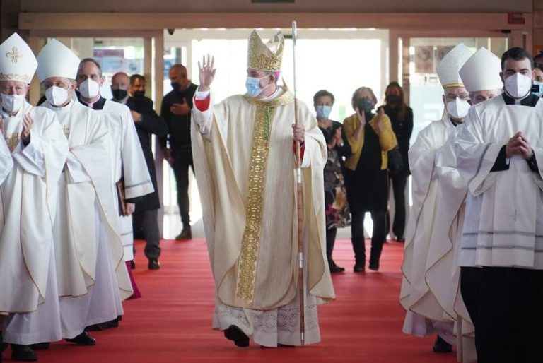 El nuevo obispo de Pitiusas, Vicent Ribas, toma posesión de la diócesis