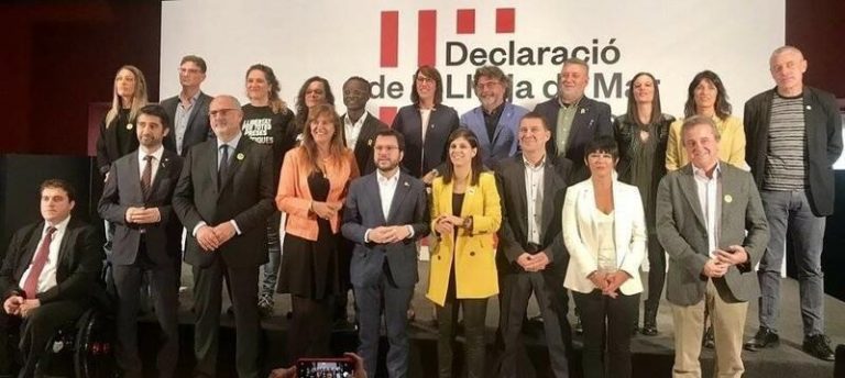 EH Bildu y resto de partidos de la Llotja 