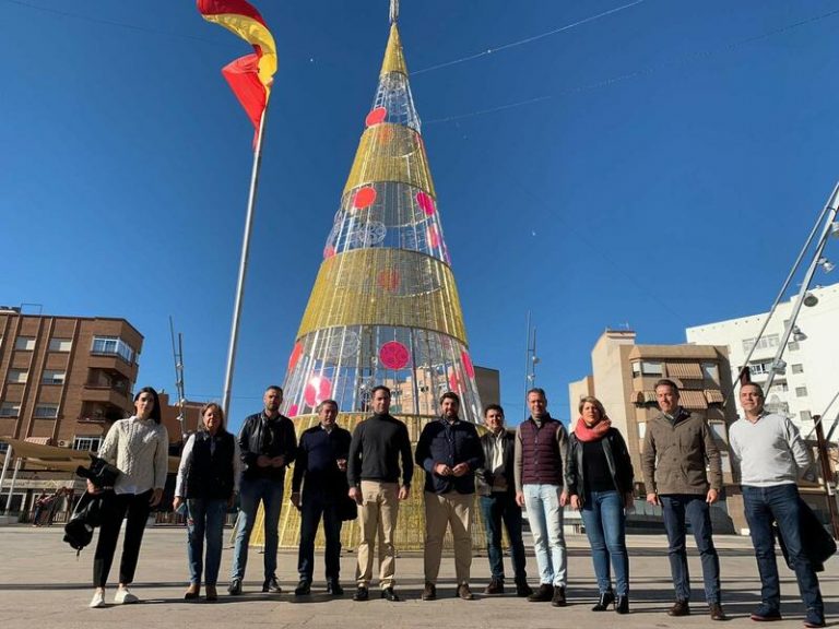 García Egea lamenta que Sánchez vaya en Falcon a Murcia 