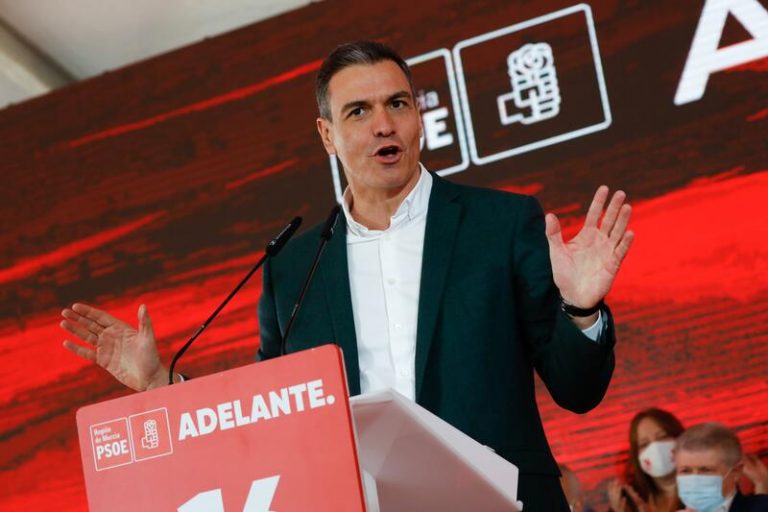 Sánchez afirma que la Constitución es la 