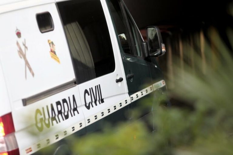 Libertad con cargos y orden de alejamiento para el acusado de abusar de una niña