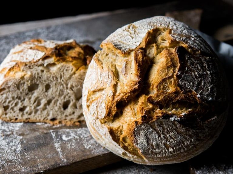 ¿Amante del pan? Consejos para prepararlo en casa