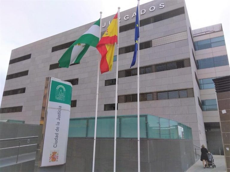 Condenado un ciudadano chino con pasaporte falso que envió 44 kilos de marihuana desde Roquetas